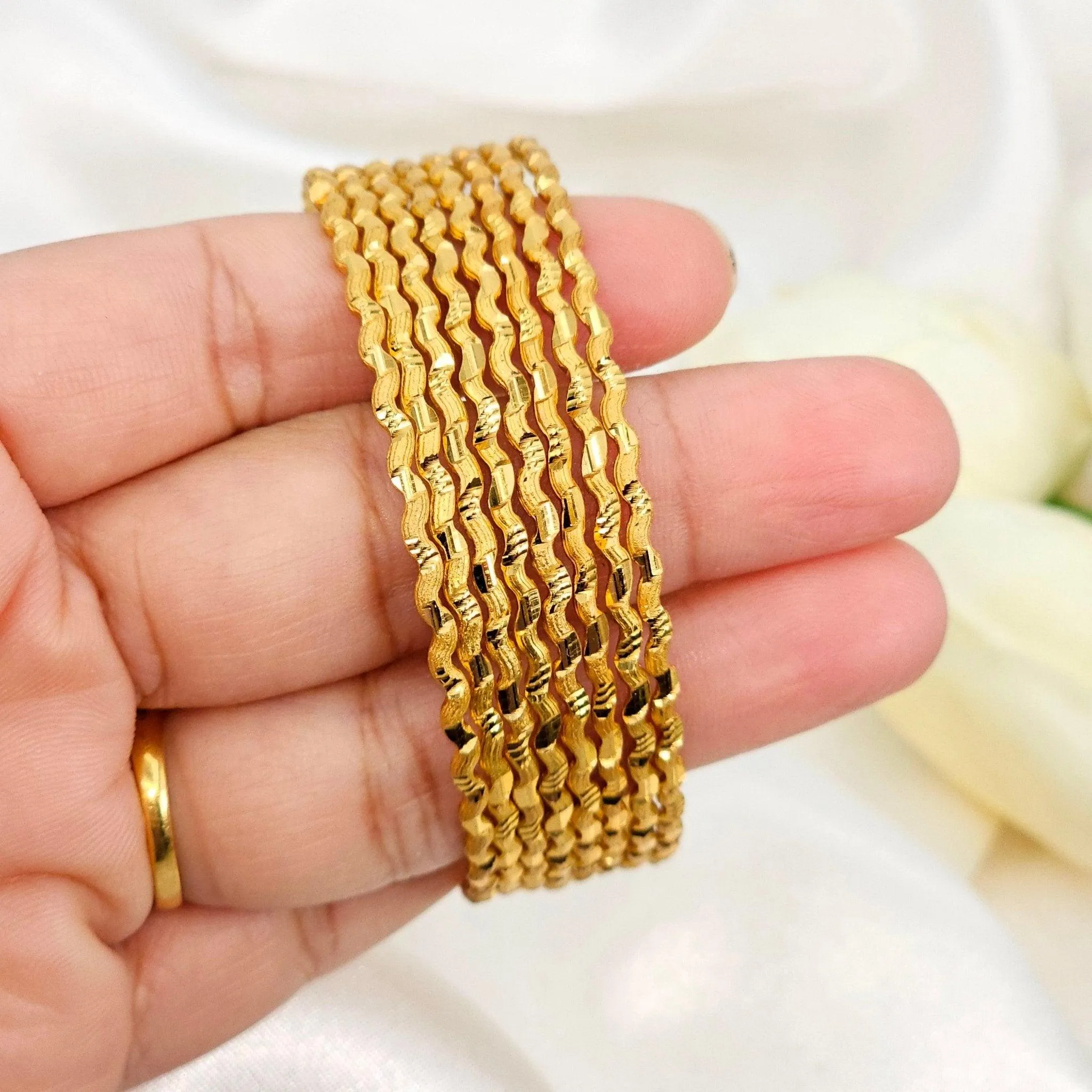 8 Pcs Slim Gold Plated Indian Bangles