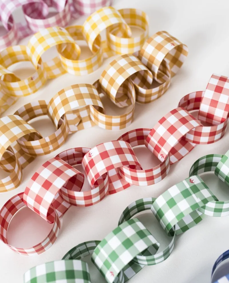 Cotton Clara Mustard Gingham Paper Chain Kit