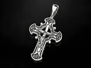 CROSS PENDANT