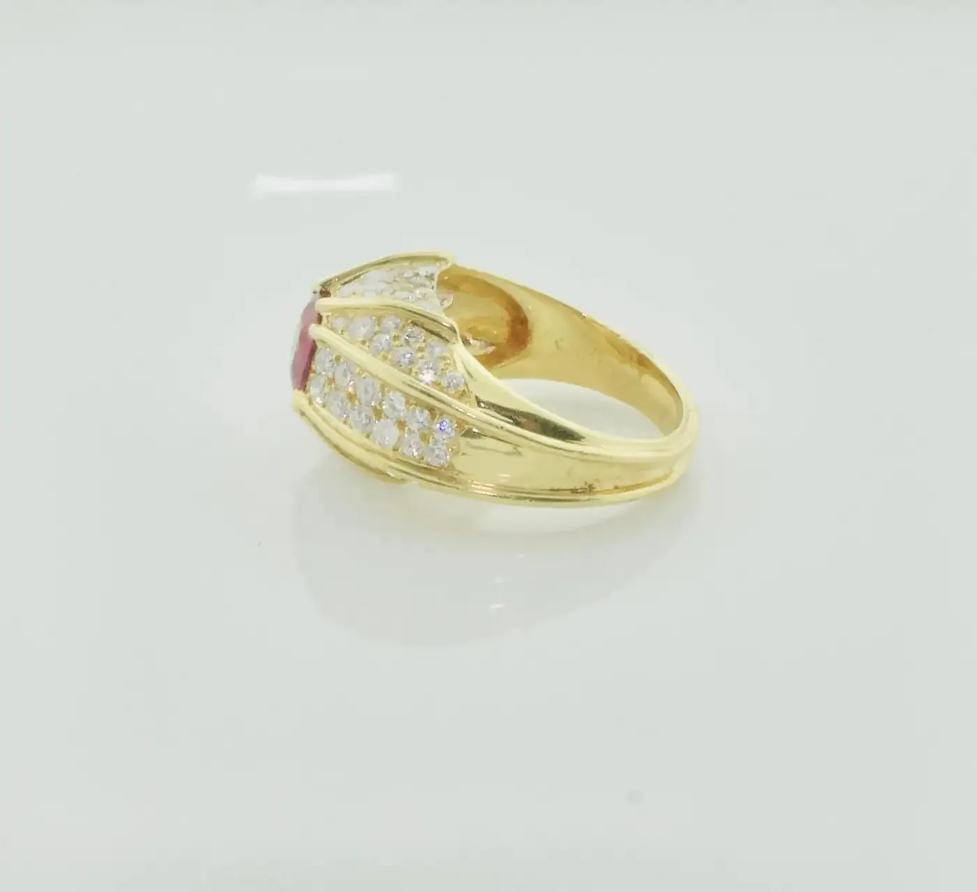 Domed Ruby and Diamond Ring in 18k Yellow Gold GIA No Heat