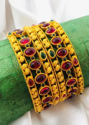 ELEGANT DESIGNER BANGLES