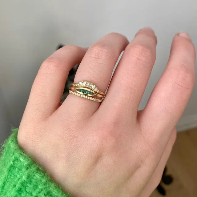 Emerald Float Ring