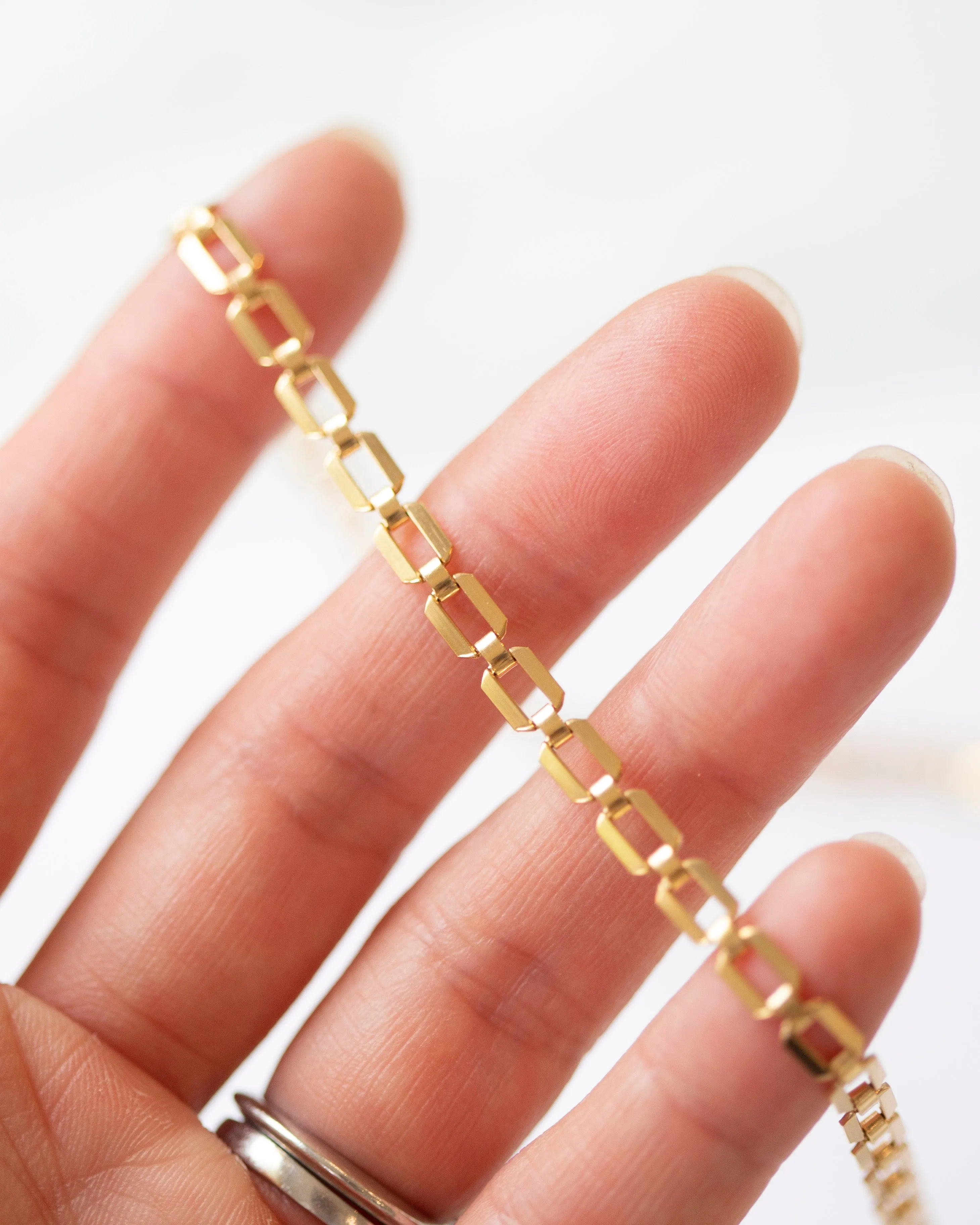 Gold bold chain bracelet