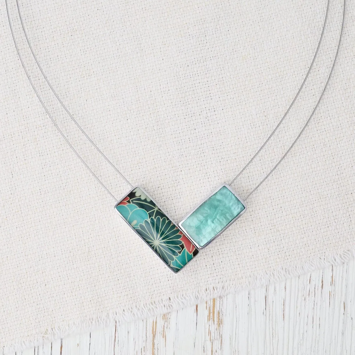 Green Kimono Magnetic V Pendant