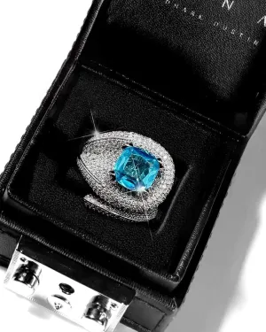 #LVNA2024 |  Unisex Cushion Blue Topaz Gemstones Statement Diamong Ring 18kt