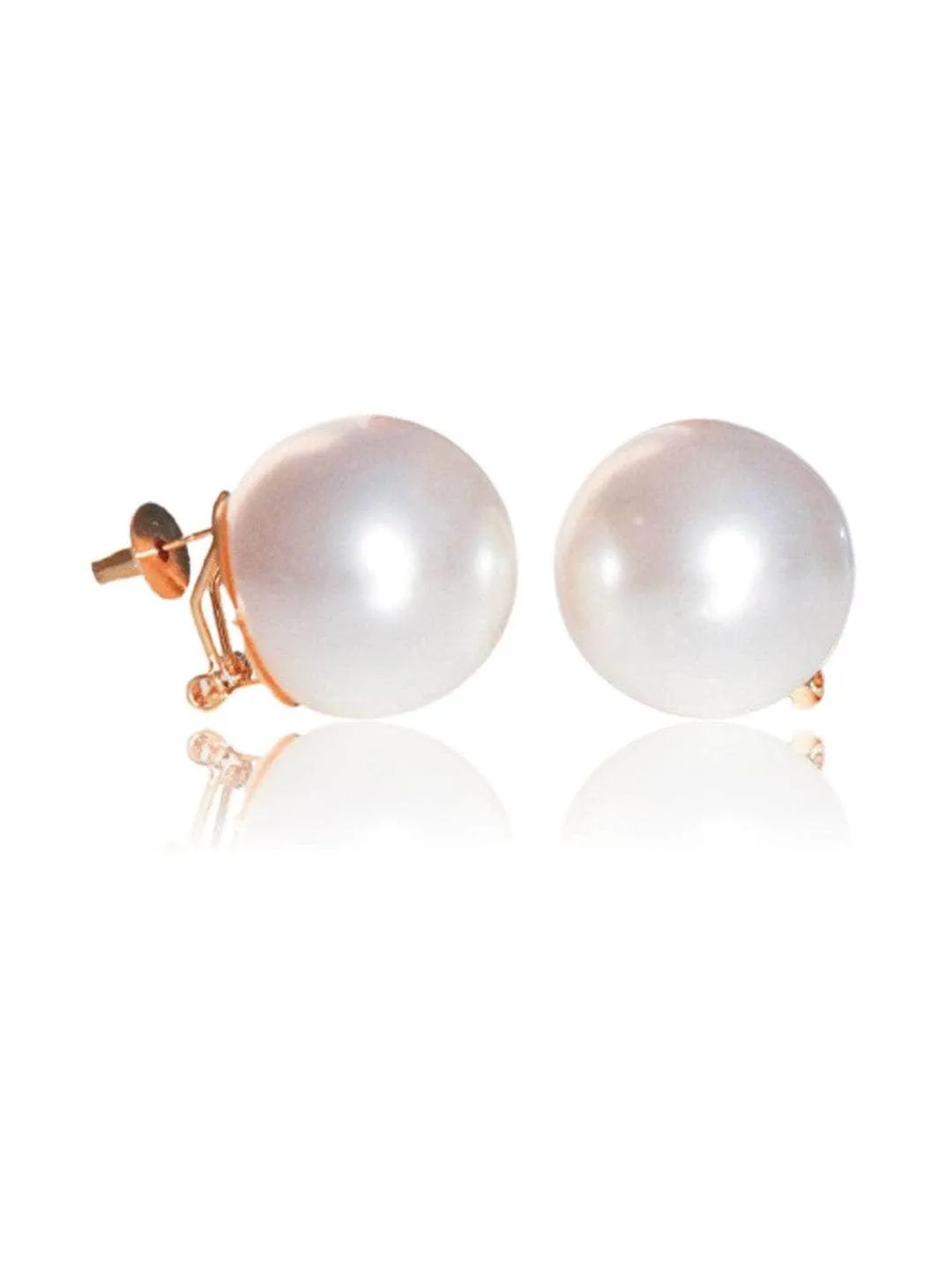 Megha Bahuguna In Big Pearl Statement Studs White