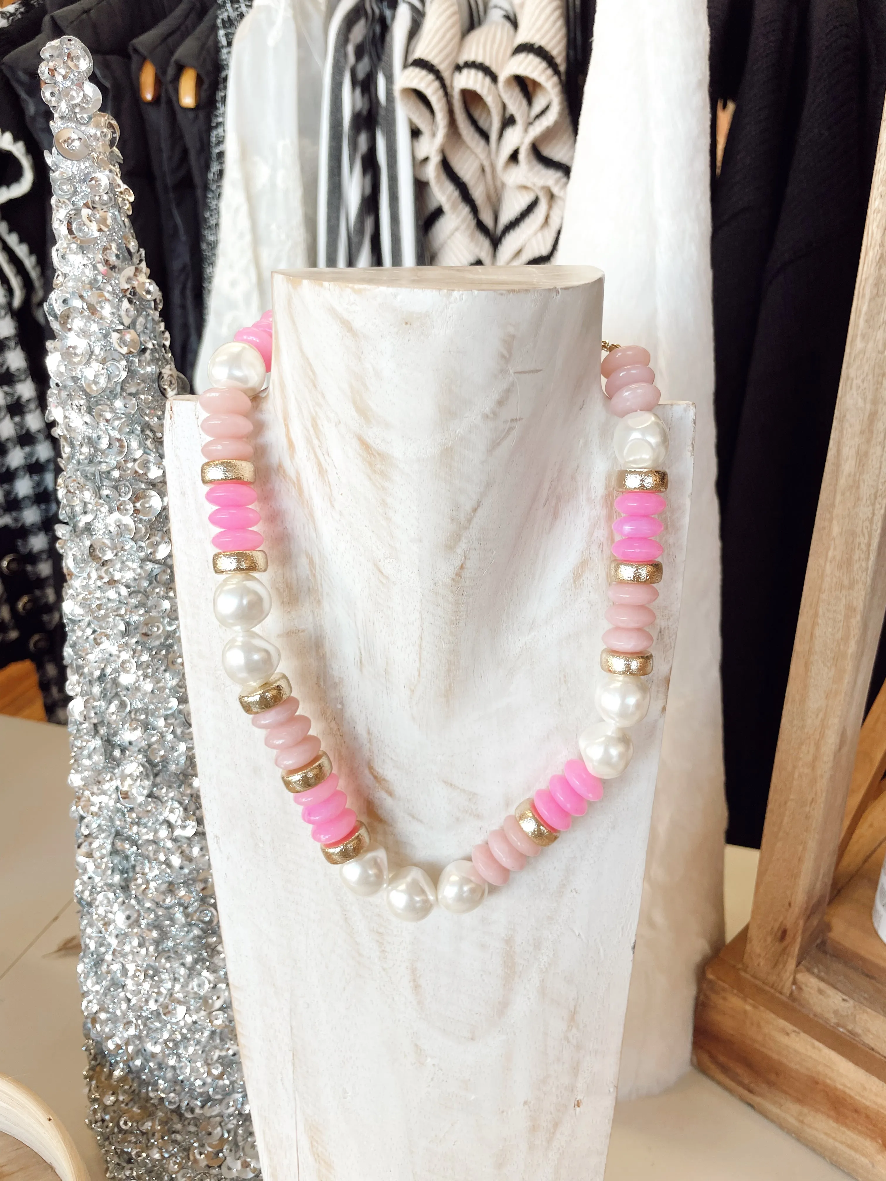 Pearl & Rondelle Beaded Necklace in Pink