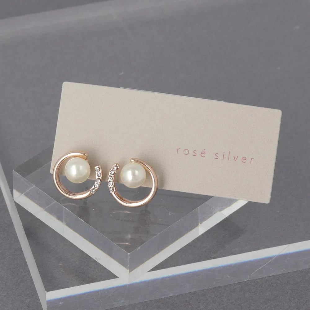 Pearl Circle Stud Earrings