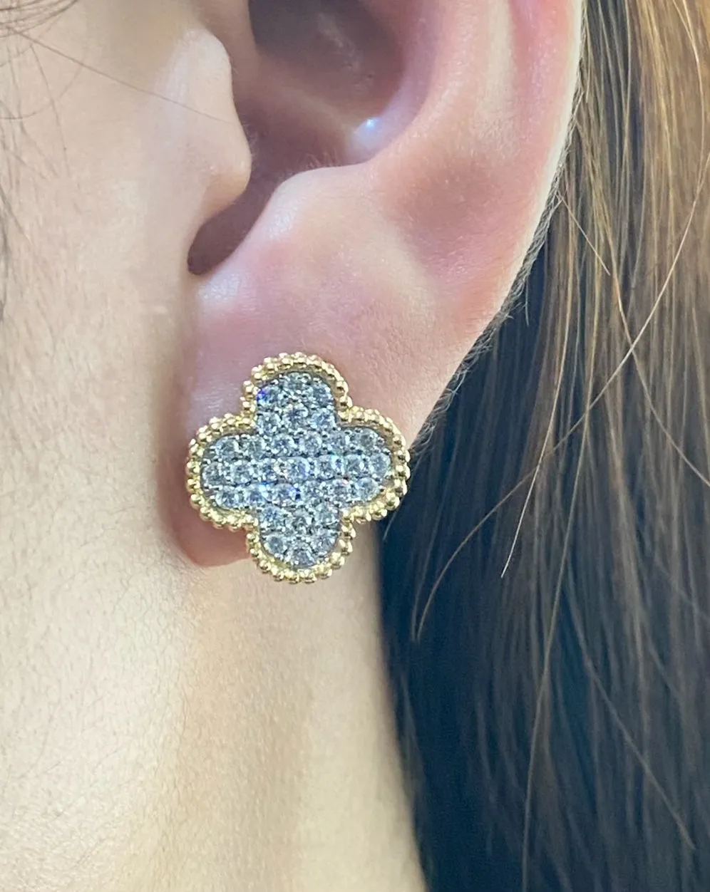 PREORDER | Golden Large Classic Floral Diamond Earrings 14kt