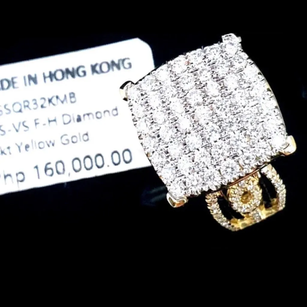 PREORDER | Golden Large Cushion Cathedral Diamond Ring 14kt