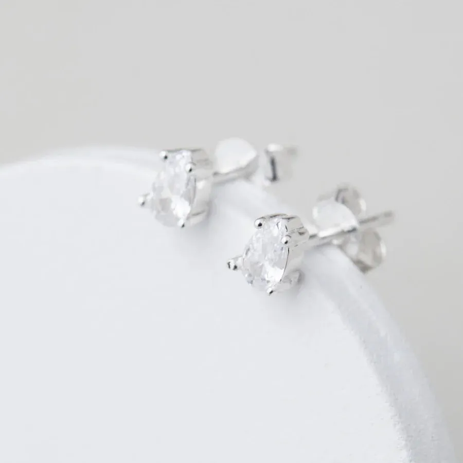 SAINT VALENTINE VALENTINE STUDS - SILVER