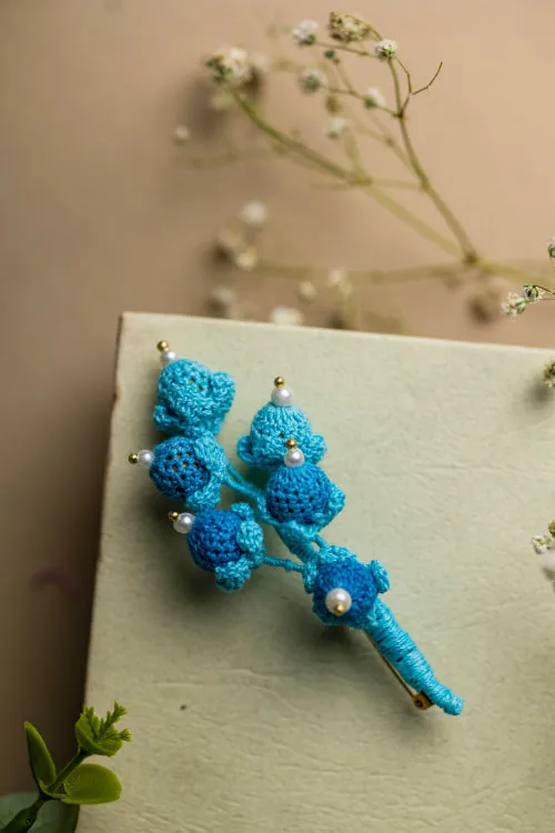 Samoolam Handmade Blue Beads Brooch