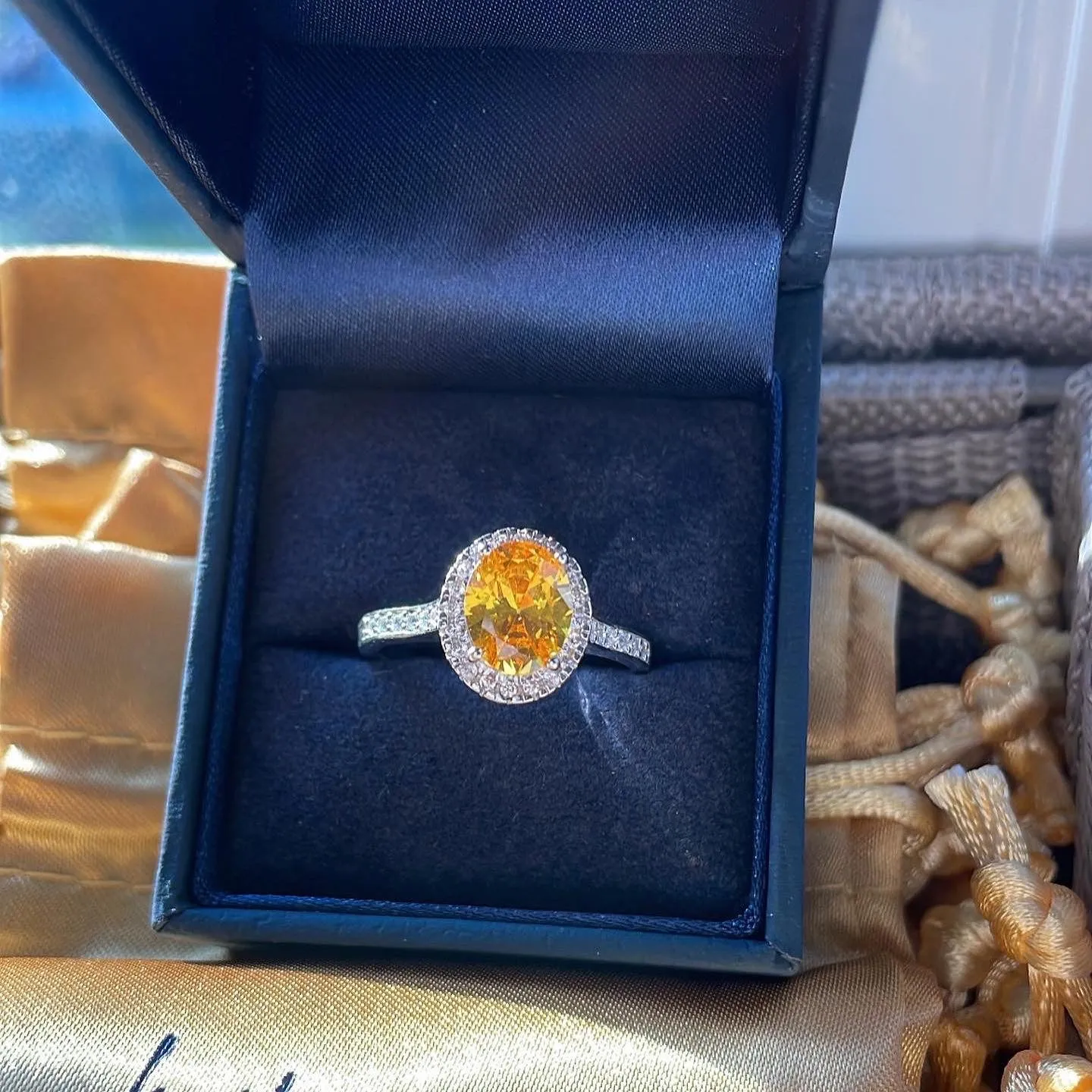 Sterling Silver Oval Citrine Ring