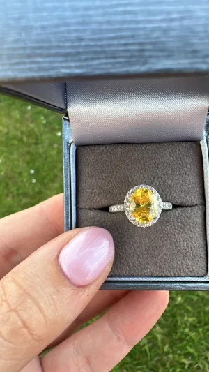 Sterling Silver Oval Citrine Ring