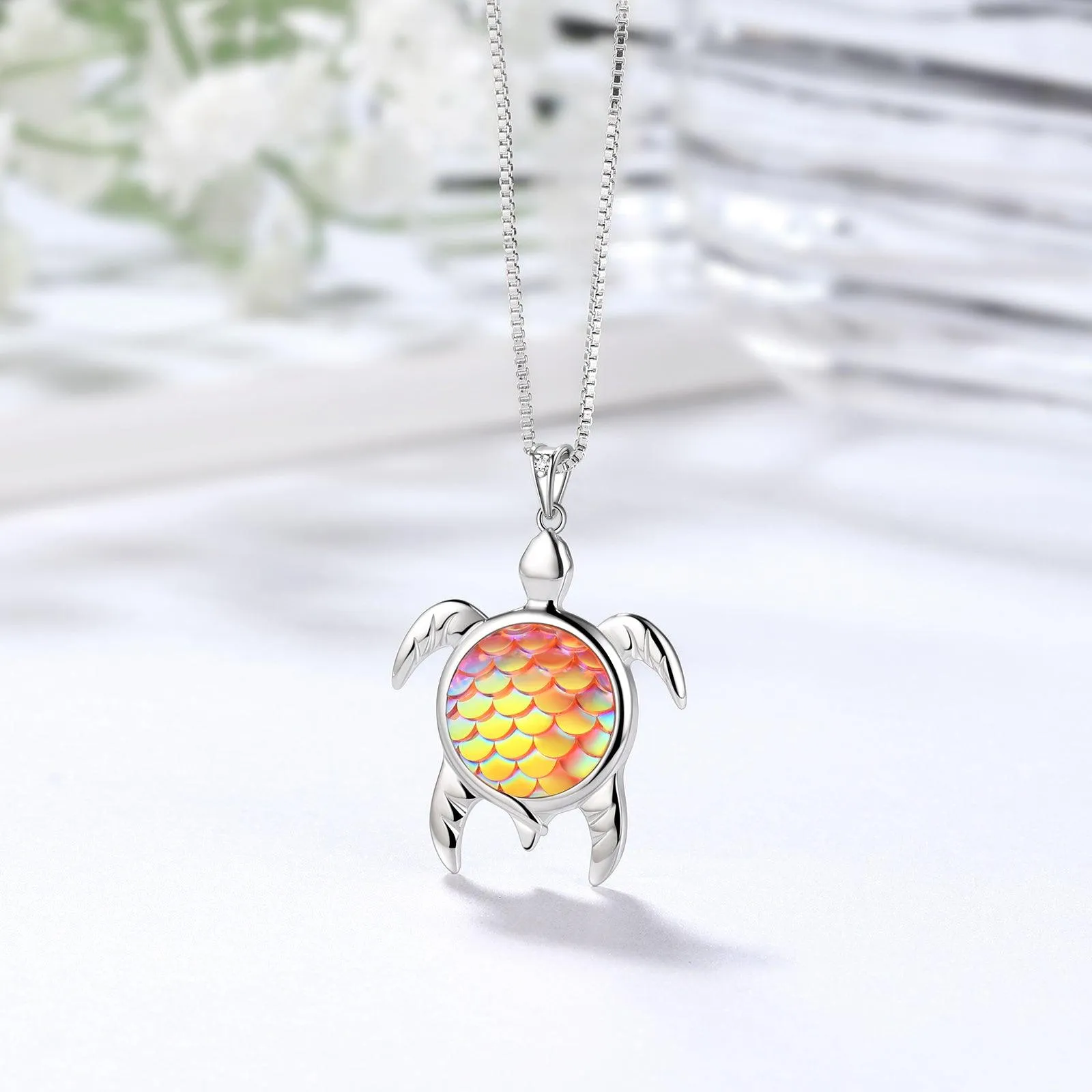 Turtle Pendant Charm Necklace Gradient Yellow Women Girls Jewelry Birthday Gift